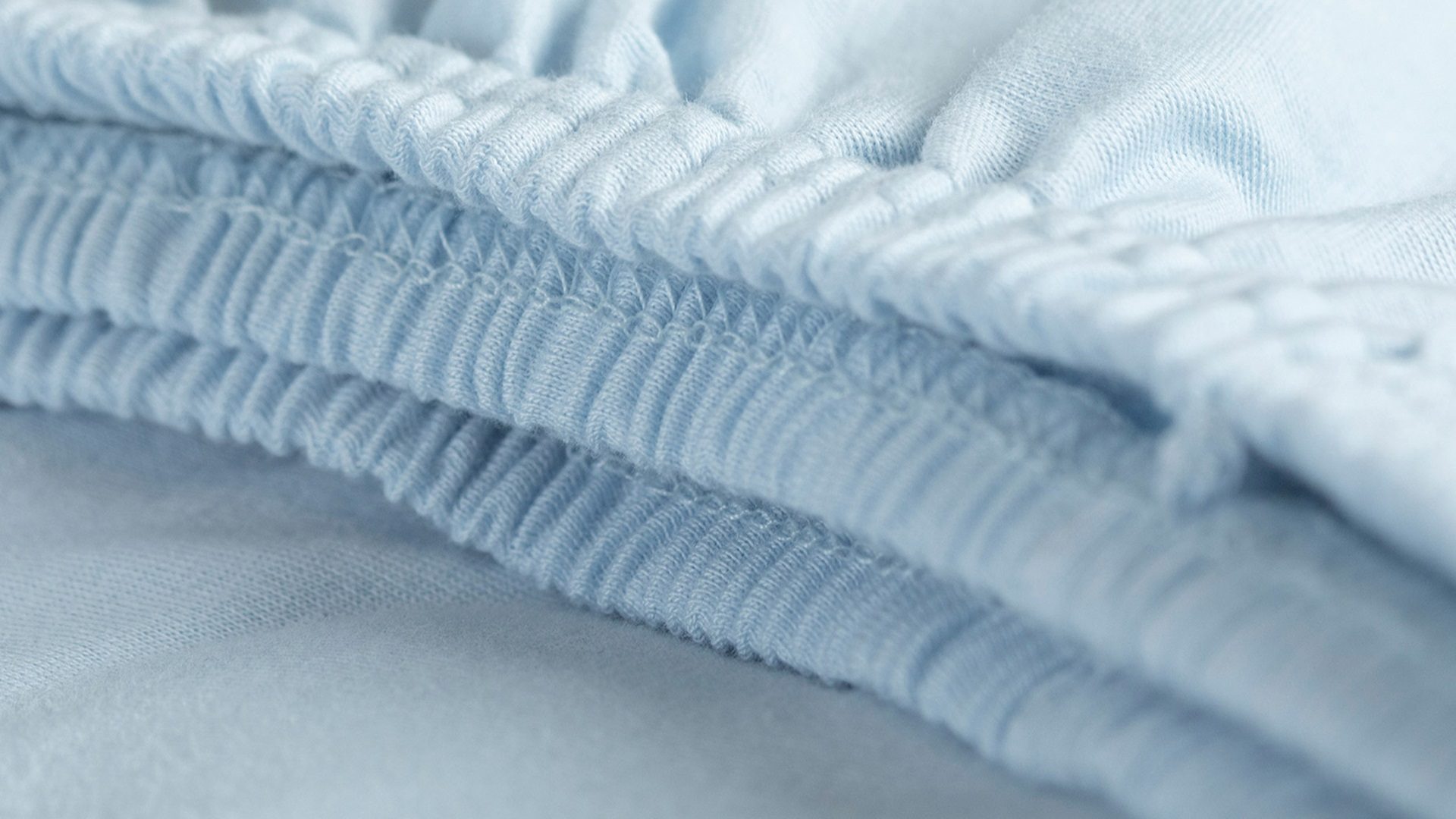 Hoe combineer ik mijn kleurrijke hoeslaken?