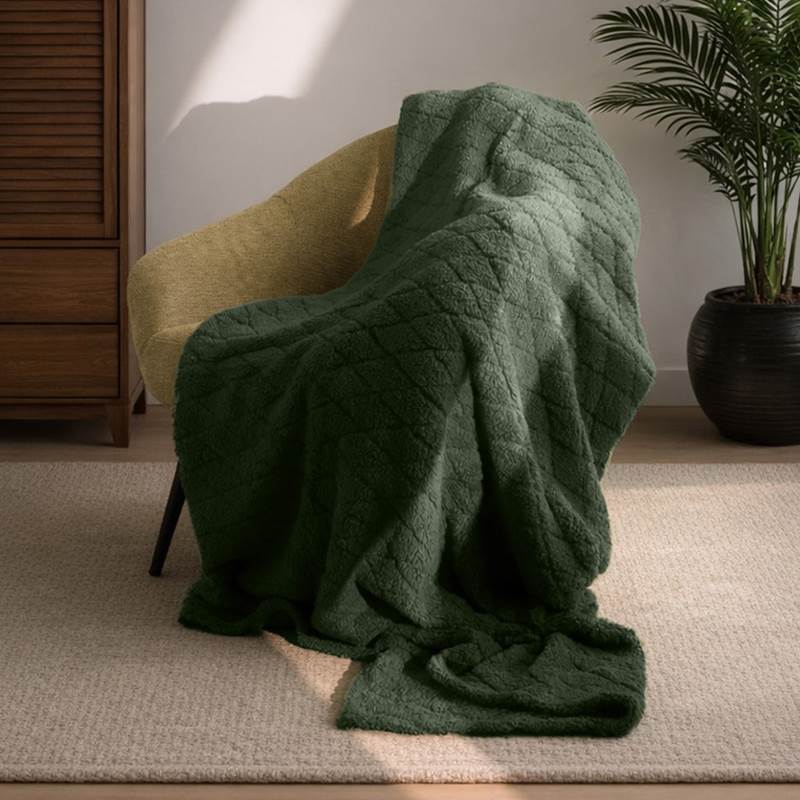 Unique Living Ezra plaid