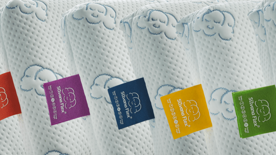 Een koel hoofdkussen in de zomer met de Silvana Flex serie