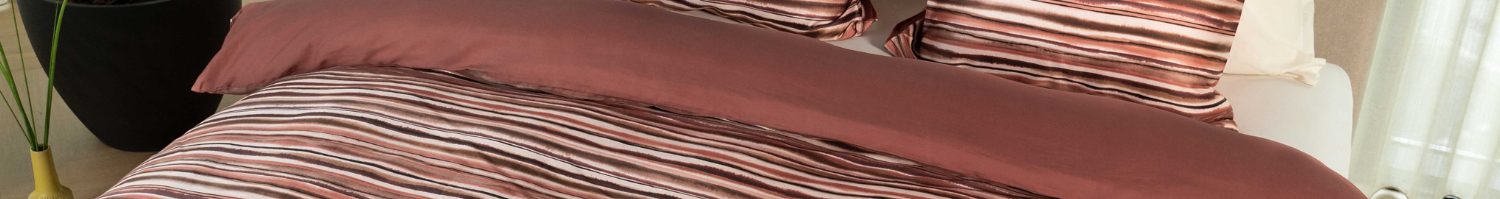 Rode dekbedovertrekken