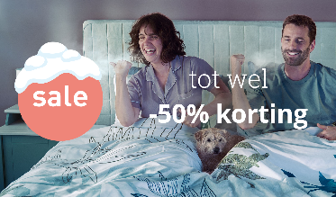 Het is SALE bij Smulderstextiel. Dat betekent tot wel 50% korting op heel veel bekende merken beddengoed! Dekbedovertrekken, hoeslakens, dekbedden en nog veel meer van topmerken als Beddinghouse, Essenza, Snoozing en Rivièra Maison vind je hier in de aanbieding!
