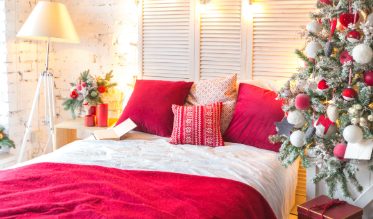 Breng de slaapkamer in warme, knusse kerstsfeer met mooi beddengoed. Kies voor klassieke ruitpatronen of typerende kerstprints. De kerstpagina staat vol met passende dessins, leuk om te geven of te krijgen!
