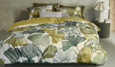 Beddinghouse is een prominente naam binnen de branche. De diverse, kleurrijke collecties zijn gebaseerd op de laatste trends en het beste materiaal. Het merk is innovatief op het gebied van stoffen, waardoor er keer op keer prachtcreaties worden gelanceerd. Daarnaast is Beddinghouse aangesloten bij BCI, Better Cotton Initiative, voor een positieve bijdrage aan een betere en duurzame toekomst.