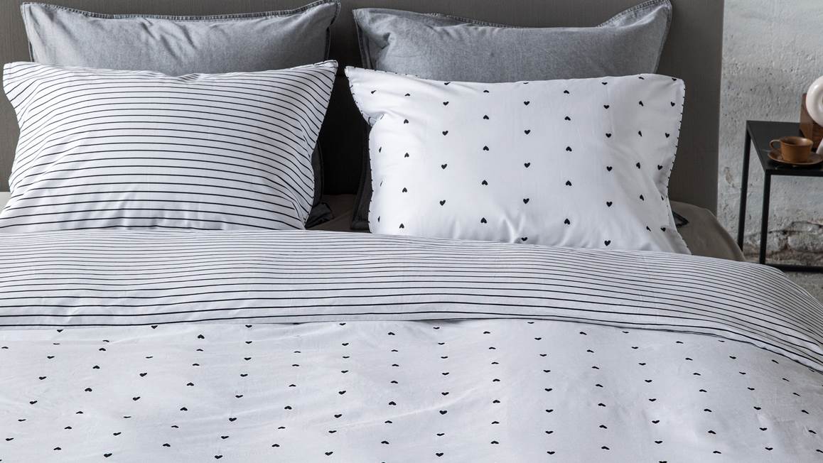 VTWonen Striped Hearts dekbedovertrek