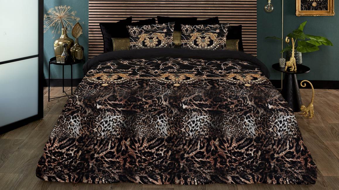 Senzai Nikita dekbedovertrek