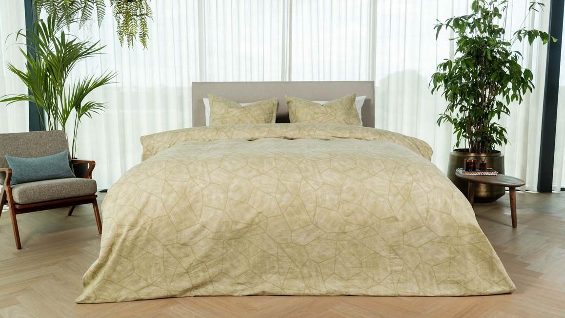 Kayori Miya dekbedovertrek