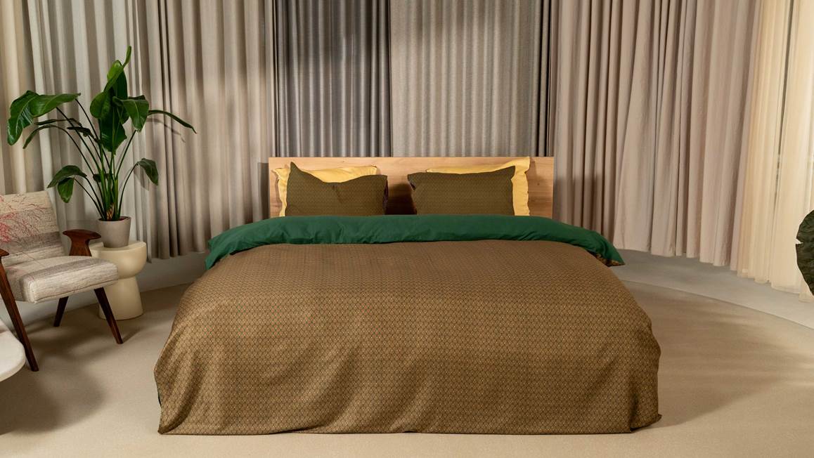 Kayori Aiko dekbedovertrek