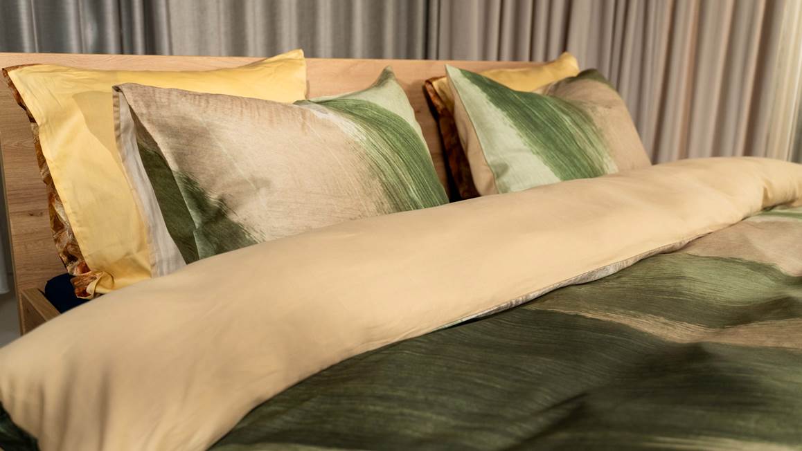 Kayori Moriko dekbedovertrek