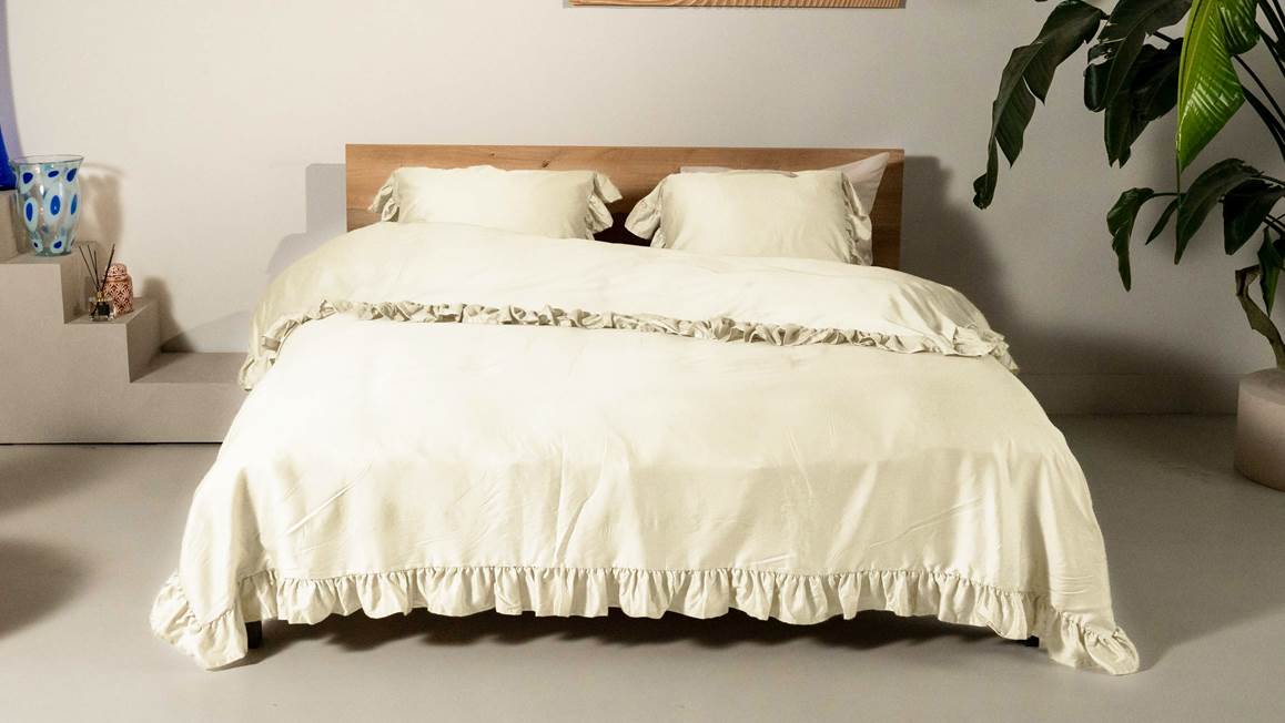 Kayori Oda dekbedovertrek