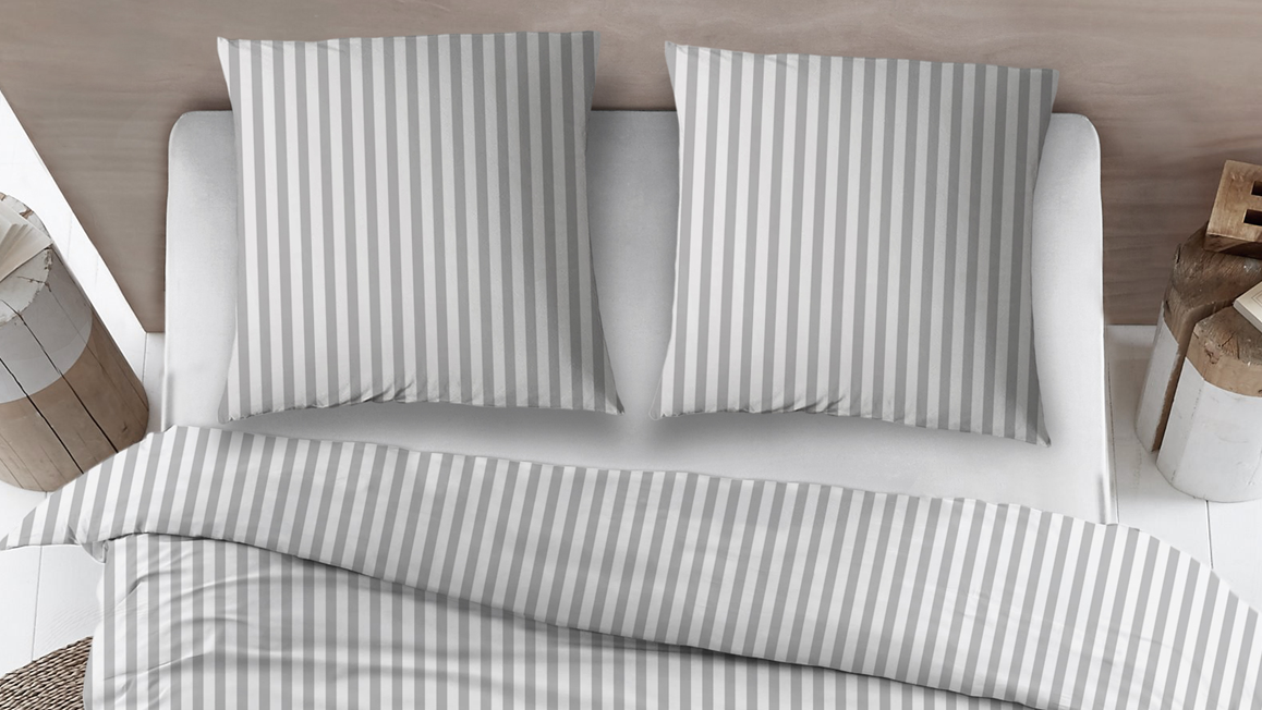 Snoozing Iris flanel dekbedovertrek