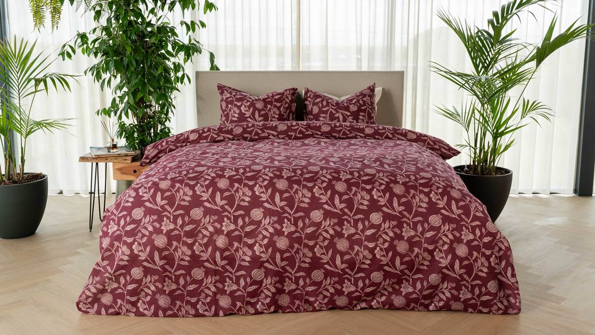 Kayori Ana dekbedovertrek