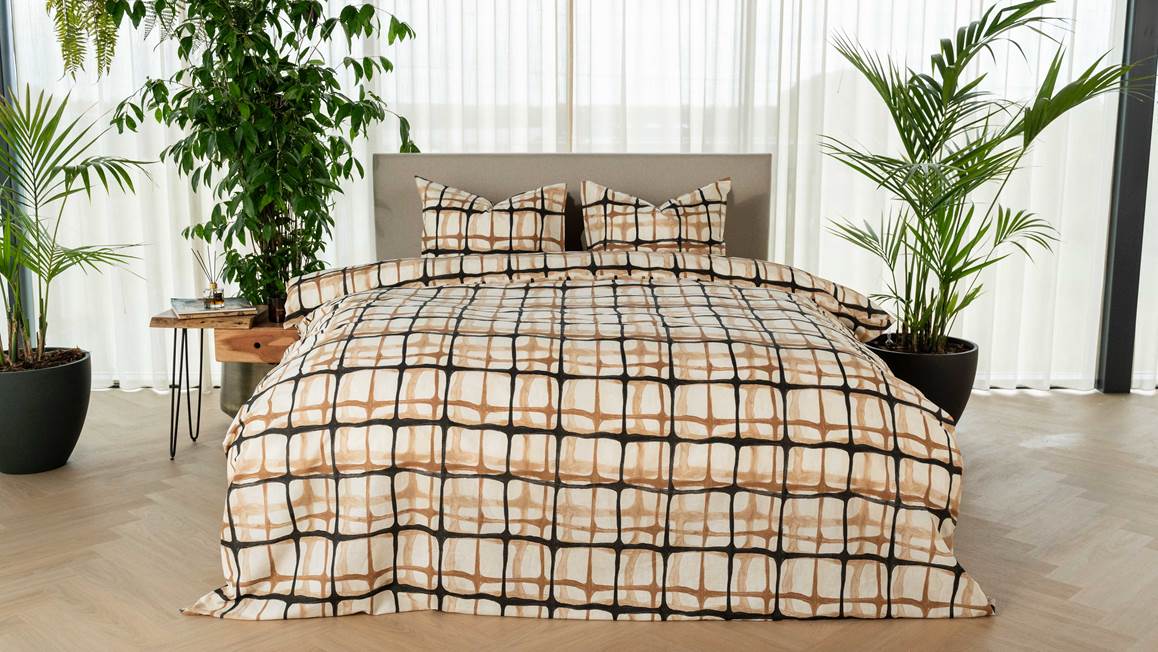 Kayori Yasu dekbedovertrek