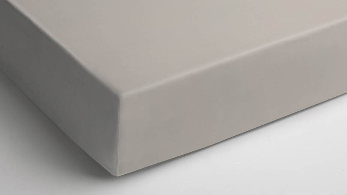 Snoozing flanel hoeslaken