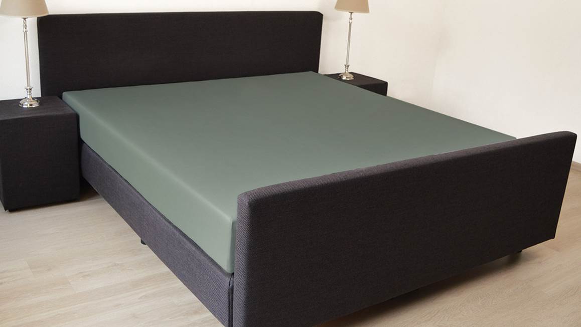 Snoozing flanel hoeslaken