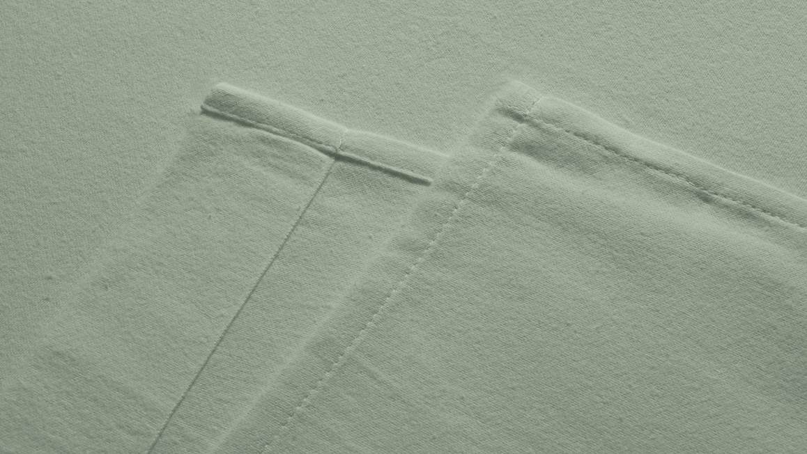 Snoozing flanel laken