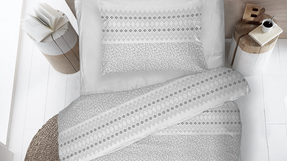 Snoozing Karla dekbedovertrek