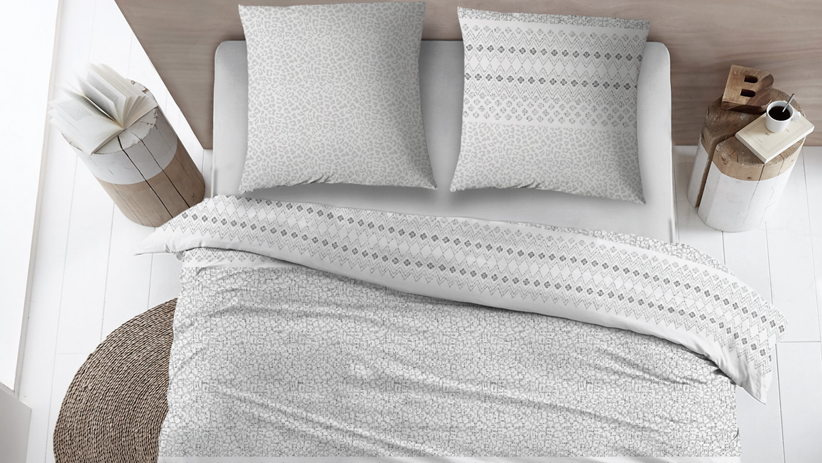 Snoozing Karla dekbedovertrek