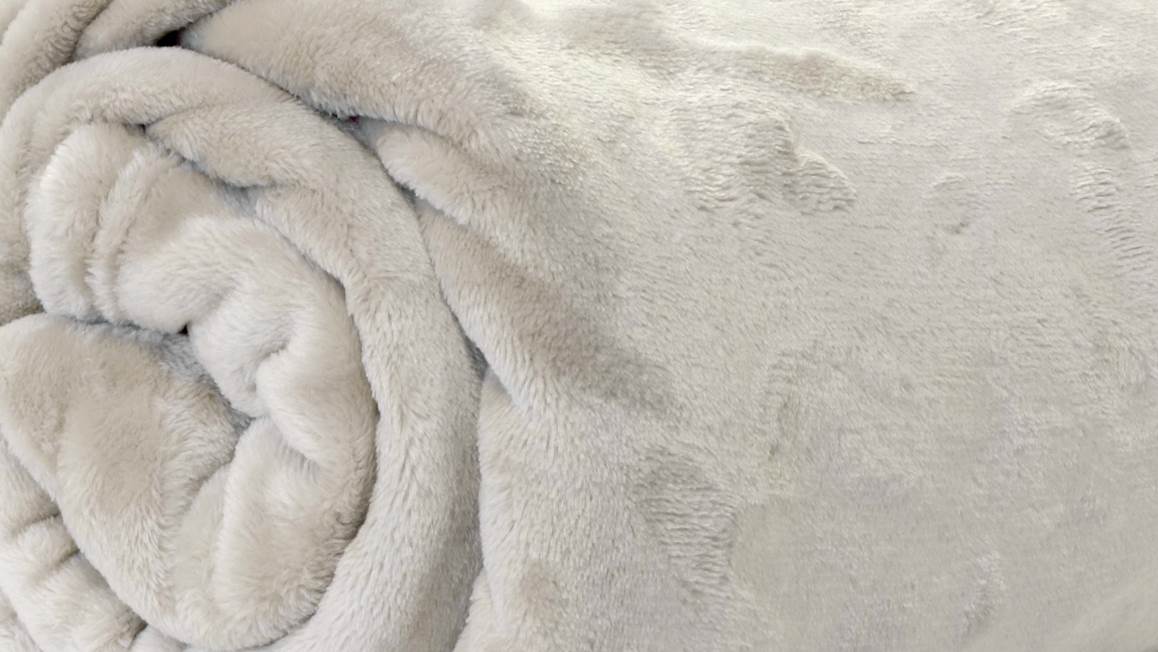 Unique Living Enzo fleece plaid