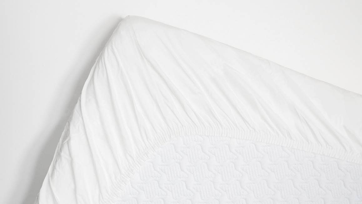 Snoozing percale katoen hoeslaken