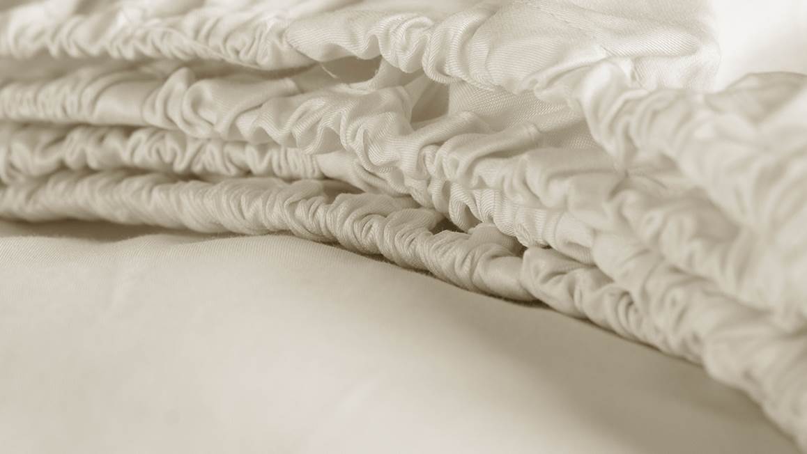 Cinderella katoen-satijn topper hoeslaken