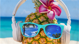 Good Morning Pineapple strandlaken