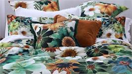M.M Linen Flowerfield dekbedovertrek