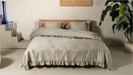 Kayori Oda dekbedovertrek