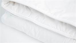 Snoozing Diamond wollen 4-seizoenen partnerdekbed