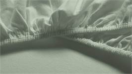 Snoozing flanel topper hoeslaken