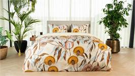 Kayori Inako dekbedovertrek