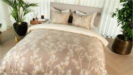 Kayori Mido dekbedovertrek