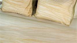 Kayori Zaki dekbedovertrek