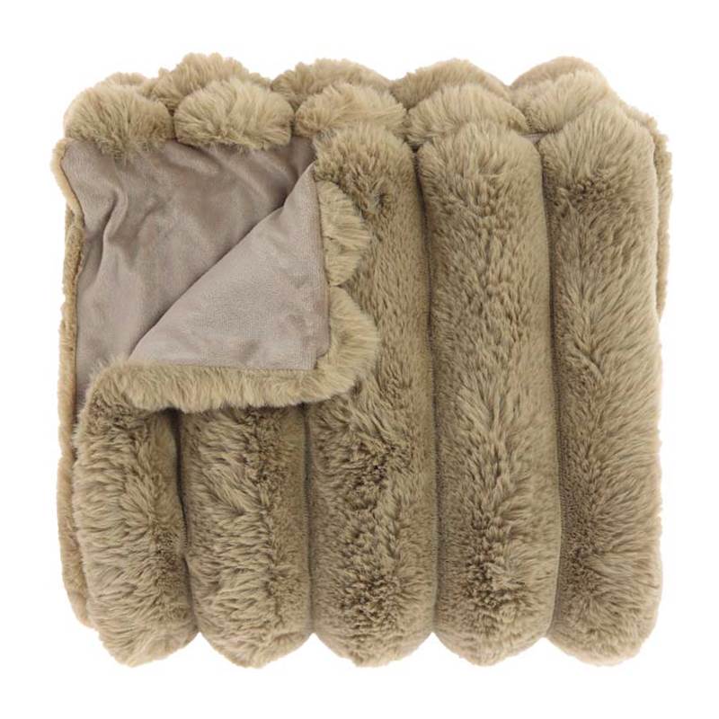 Unique Living Liebe fleece plaid