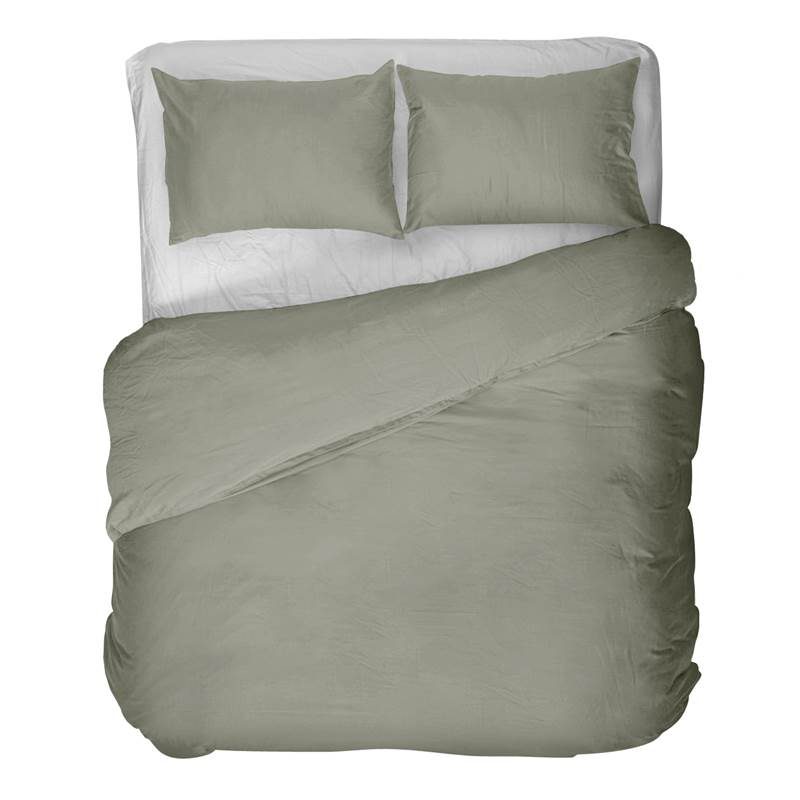 Kayori Otsu dekbedovertrek