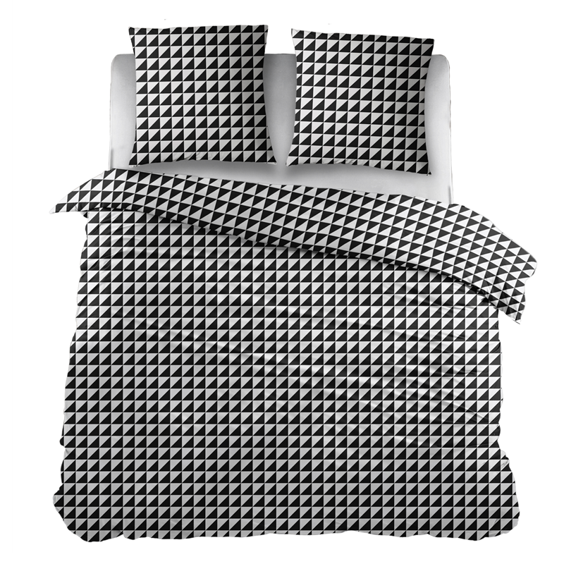 Snoozing Chanel dekbedovertrek