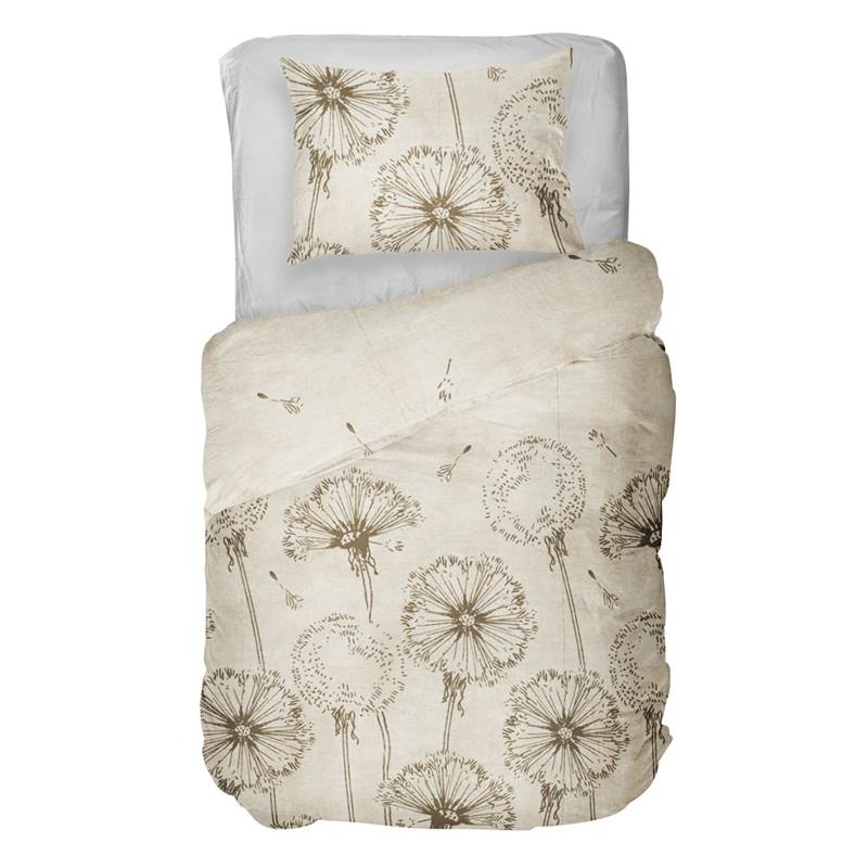 Kayori Mira dekbedovertrek