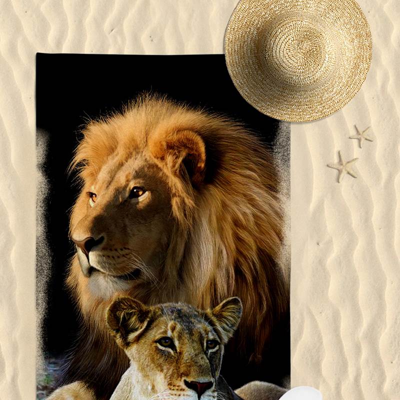 Lion family strandlaken
