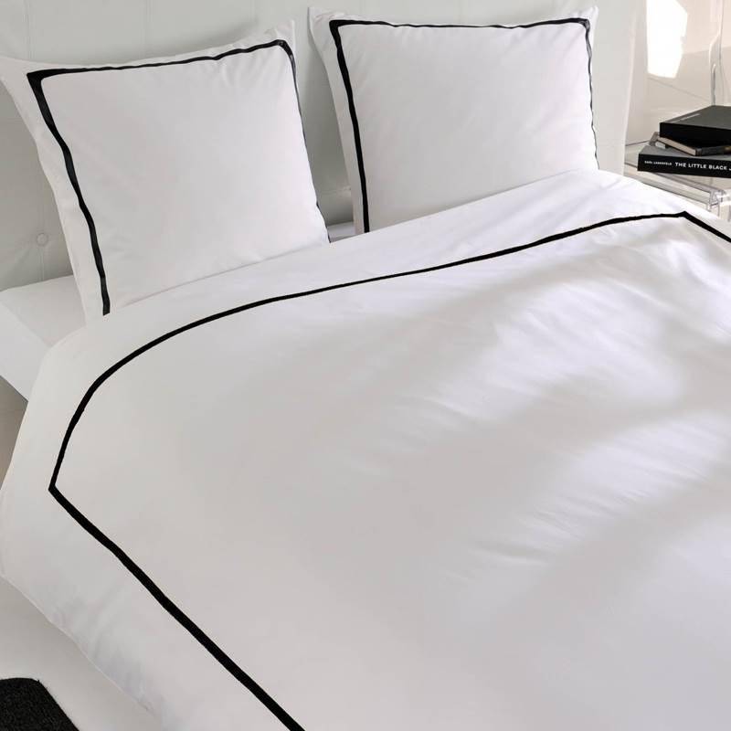 Goedkoopste Snoozing Monte Carlo dekbedovertrek White/Black 1-persoons (140x200/220 cm + 1 sloop)