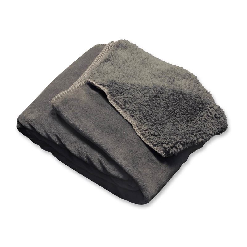 Goedkoopste Unique Living Tavi fleece plaid Dark grey 130x160 cm