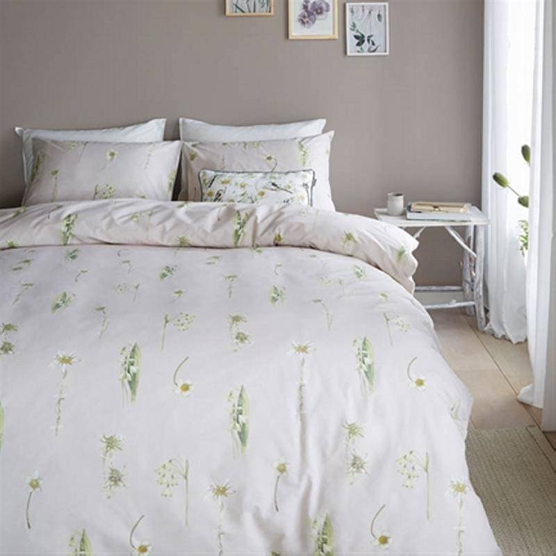 Marjolein Bastin Winterbloem Dekbedovertrek marjolein bastin kopen in de aanbieding Marjolein Bastin Winterbloem Dekbedovertrek marjolein bastin kopen in de aanbieding