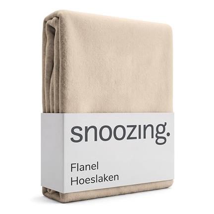 Snoozing flanel hoeslaken