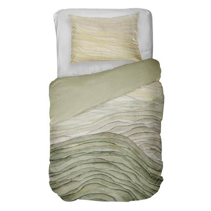 Kayori Zaki dekbedovertrek